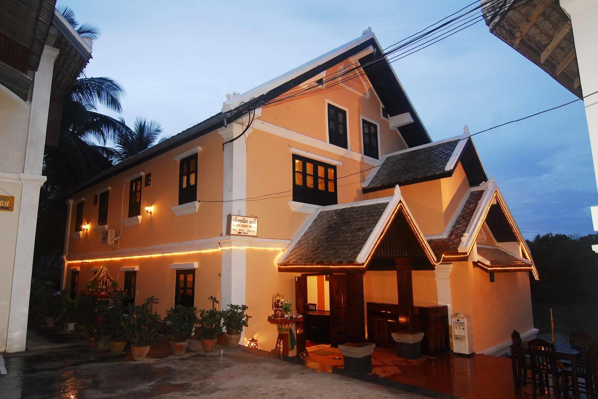 Merry Riverside Hotel Luang Prabang Ngoại thất bức ảnh